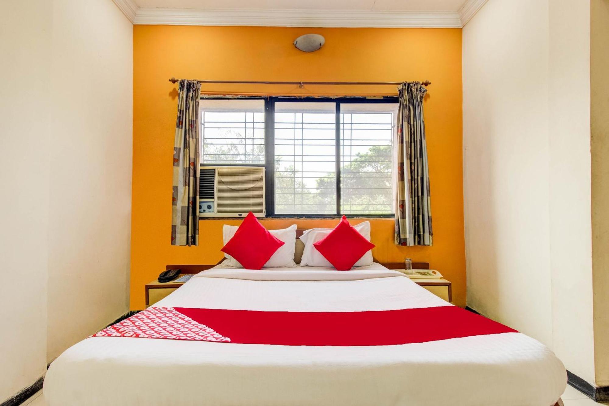 Hotel O Sri Jai Palace Nashik Zewnętrze zdjęcie