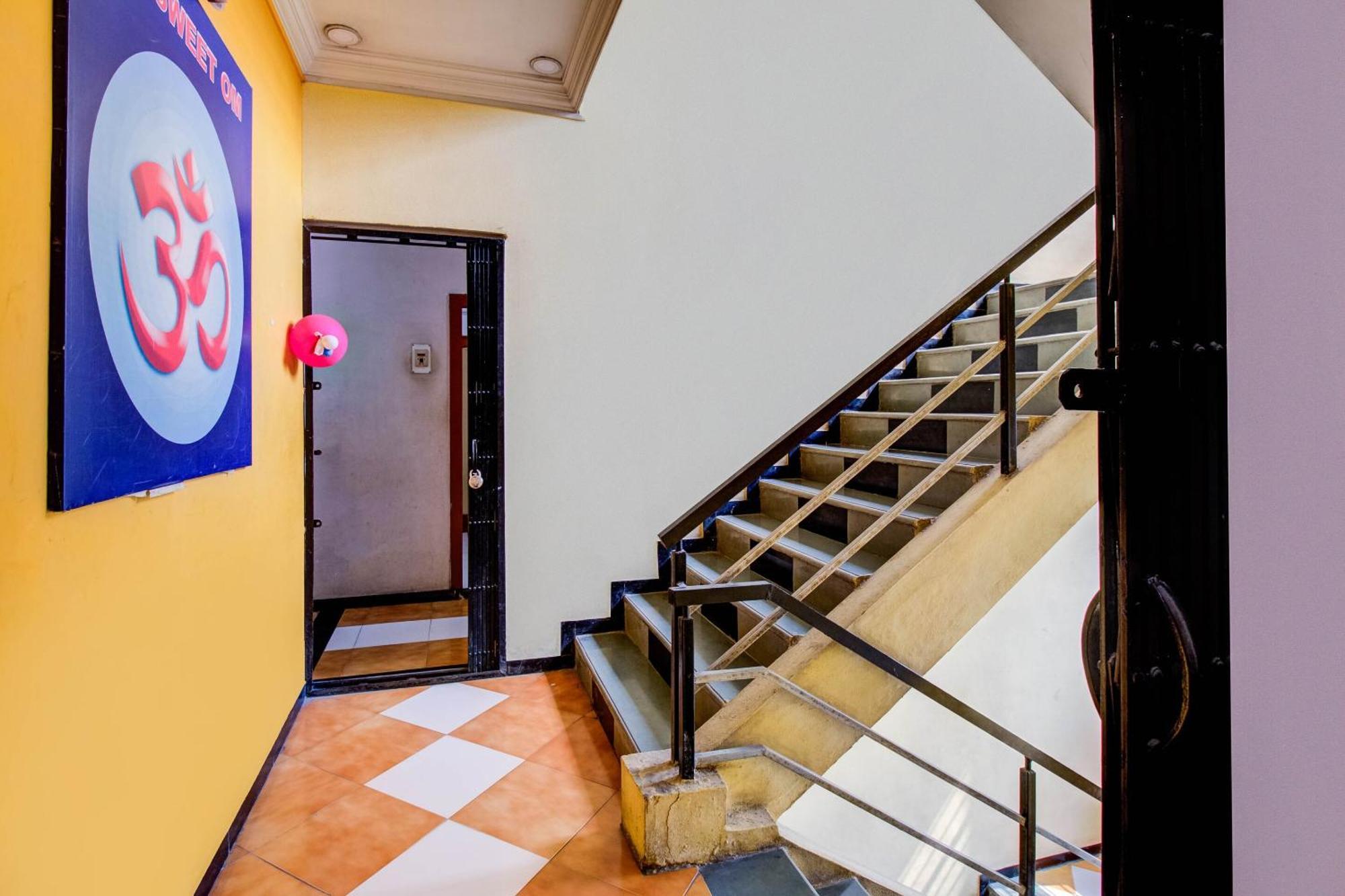 Hotel O Sri Jai Palace Nashik Zewnętrze zdjęcie