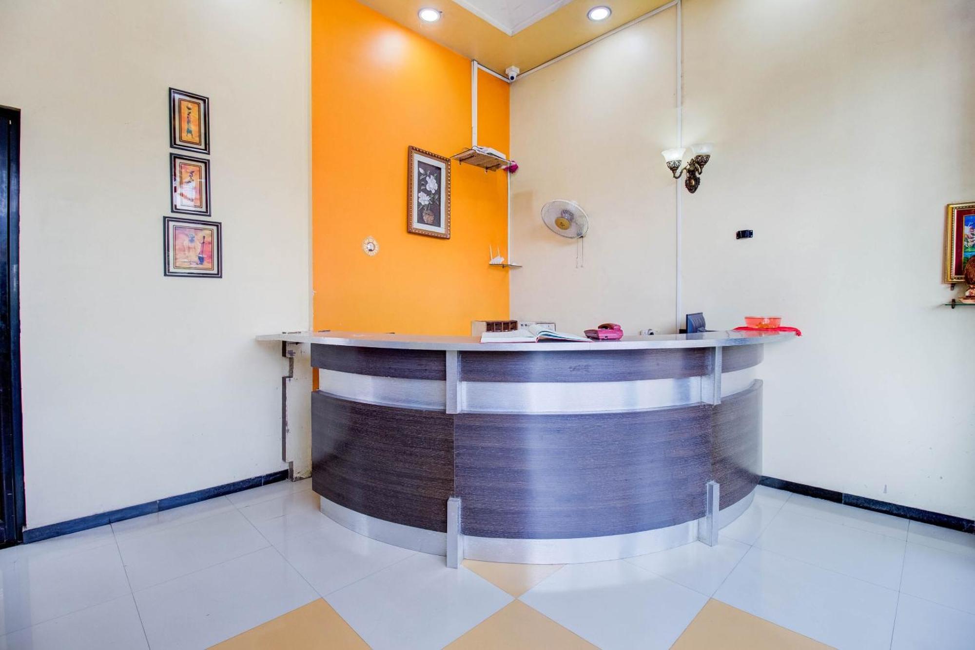 Hotel O Sri Jai Palace Nashik Zewnętrze zdjęcie