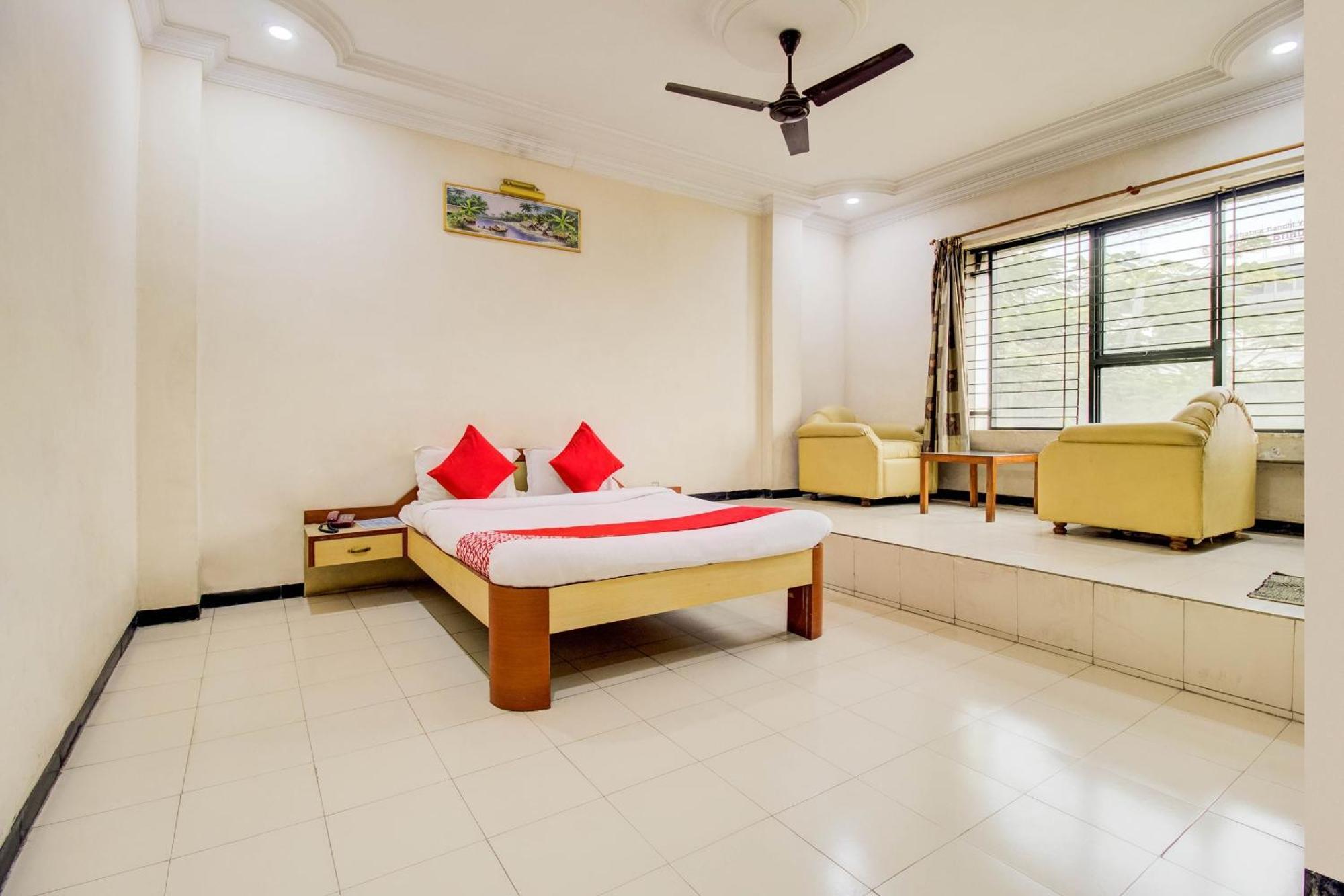 Hotel O Sri Jai Palace Nashik Zewnętrze zdjęcie